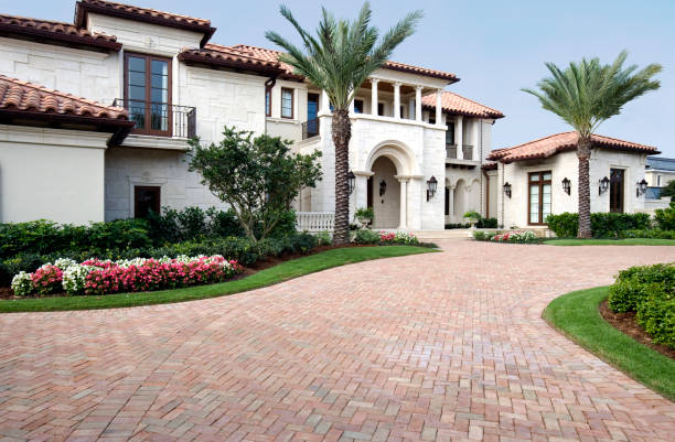 Best Driveway Paving Contractor  in Haltom City, TX